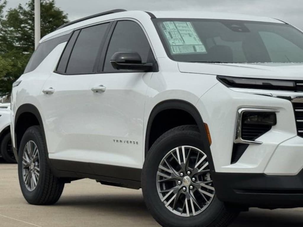 New 2026 Chevrolet Traverse LT SUV