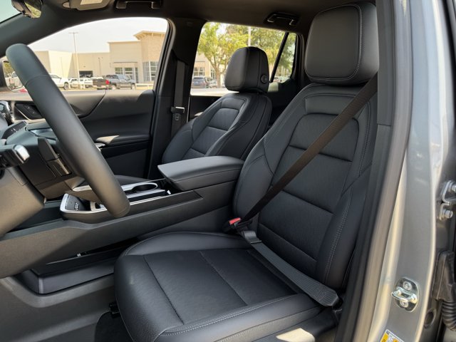 2027 Chevrolet Equinox LT - Photo 22