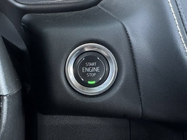 2024 Chevrolet Suburban Premier - Photo 22