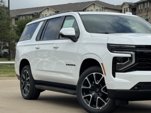 2026 Chevrolet Suburban RST - Photo 3