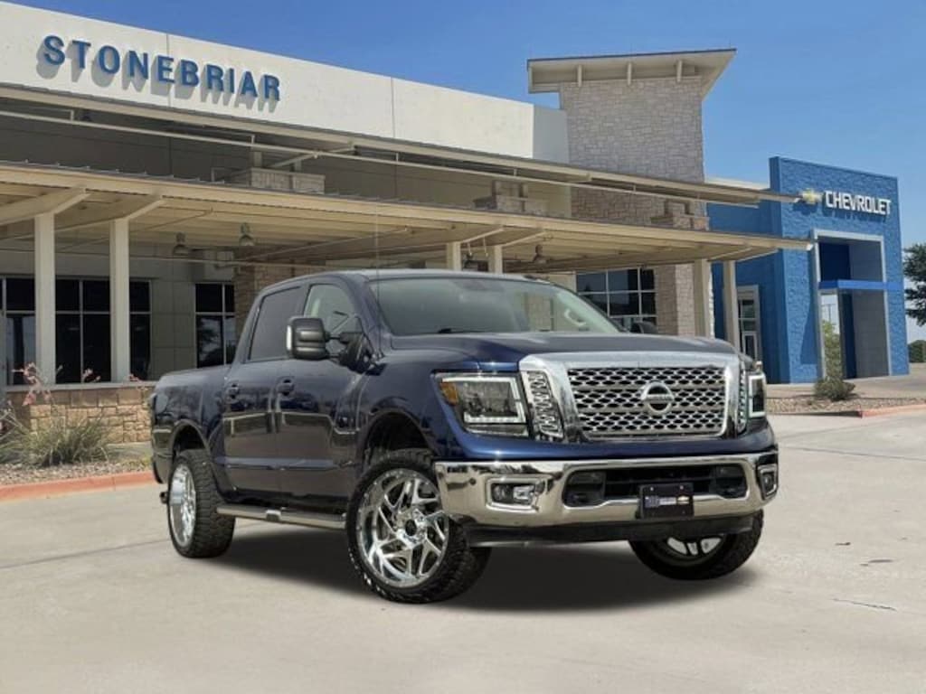 Used 2019 Nissan Titan SV Truck Crew Cab
