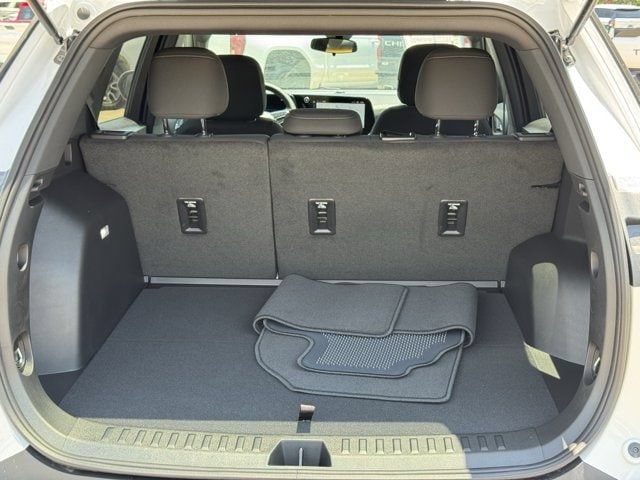 2027 Chevrolet Equinox LT - Photo 26