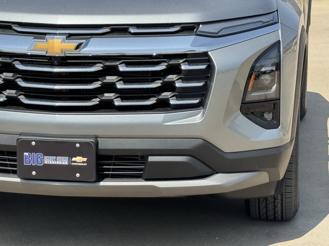 2027 Chevrolet Equinox LT - Photo 9