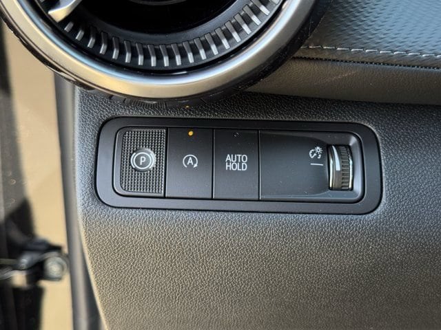 2027 Chevrolet Equinox LT - Photo 20