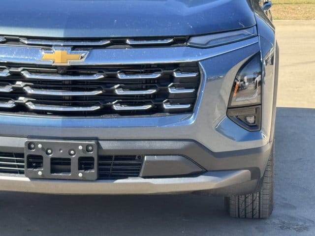 2027 Chevrolet Equinox LT - Photo 9