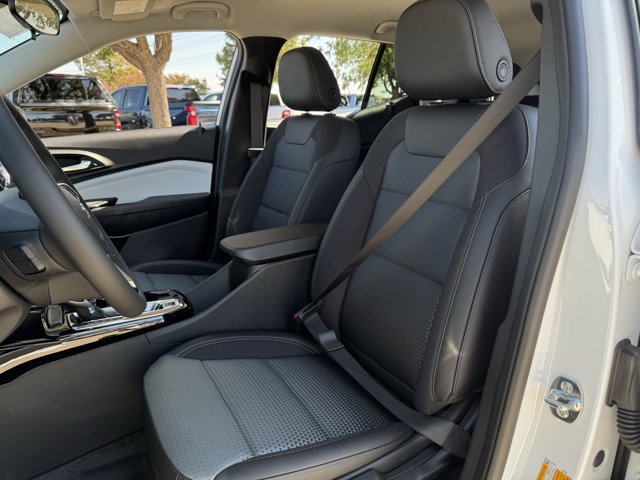 2026 Chevrolet Trax LT - Photo 21