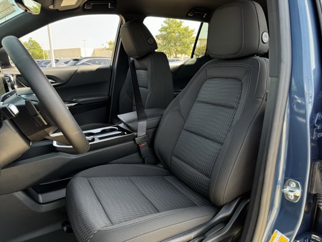 2027 Chevrolet Equinox LT - Photo 22