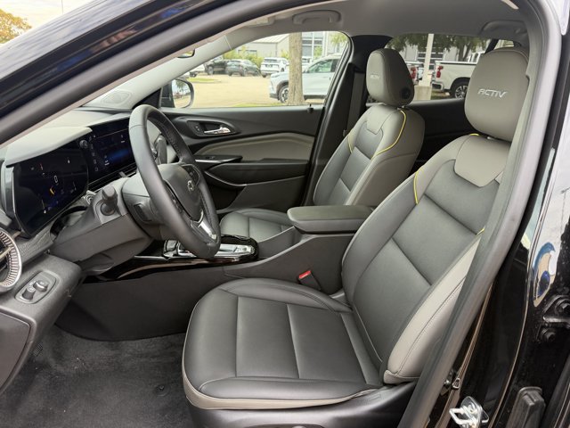 2026 Chevrolet Trax Activ - Photo 22