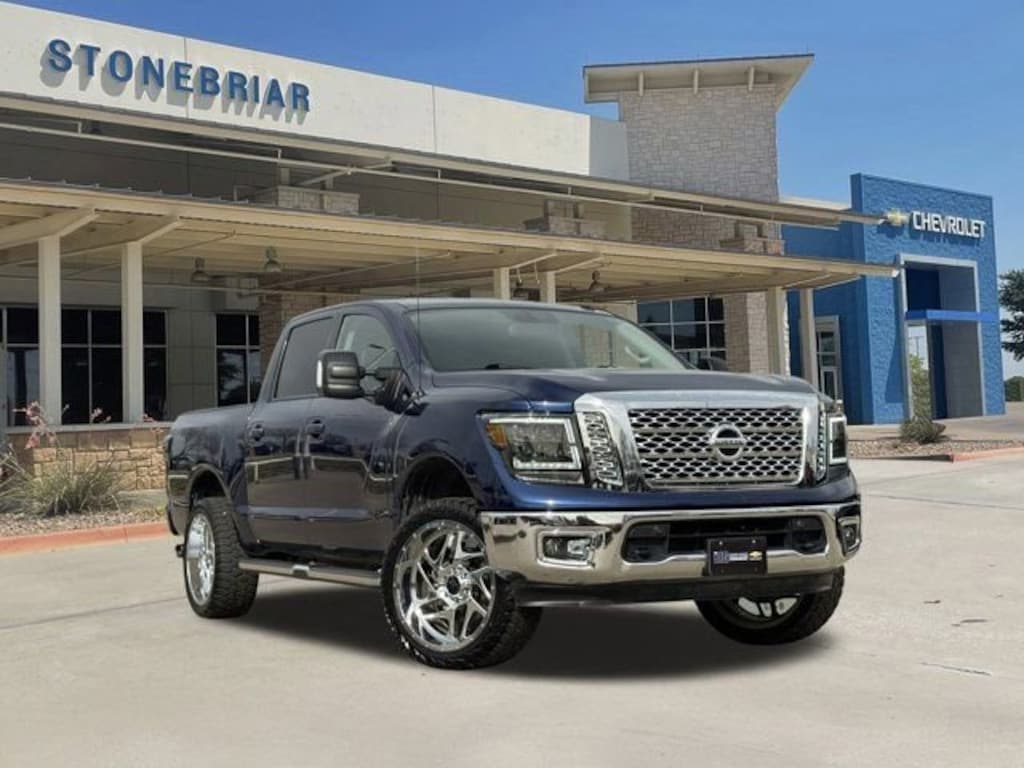 Used 2019 Nissan Titan SV Truck Crew Cab