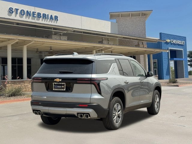 2027 Chevrolet Traverse LT - Photo 5