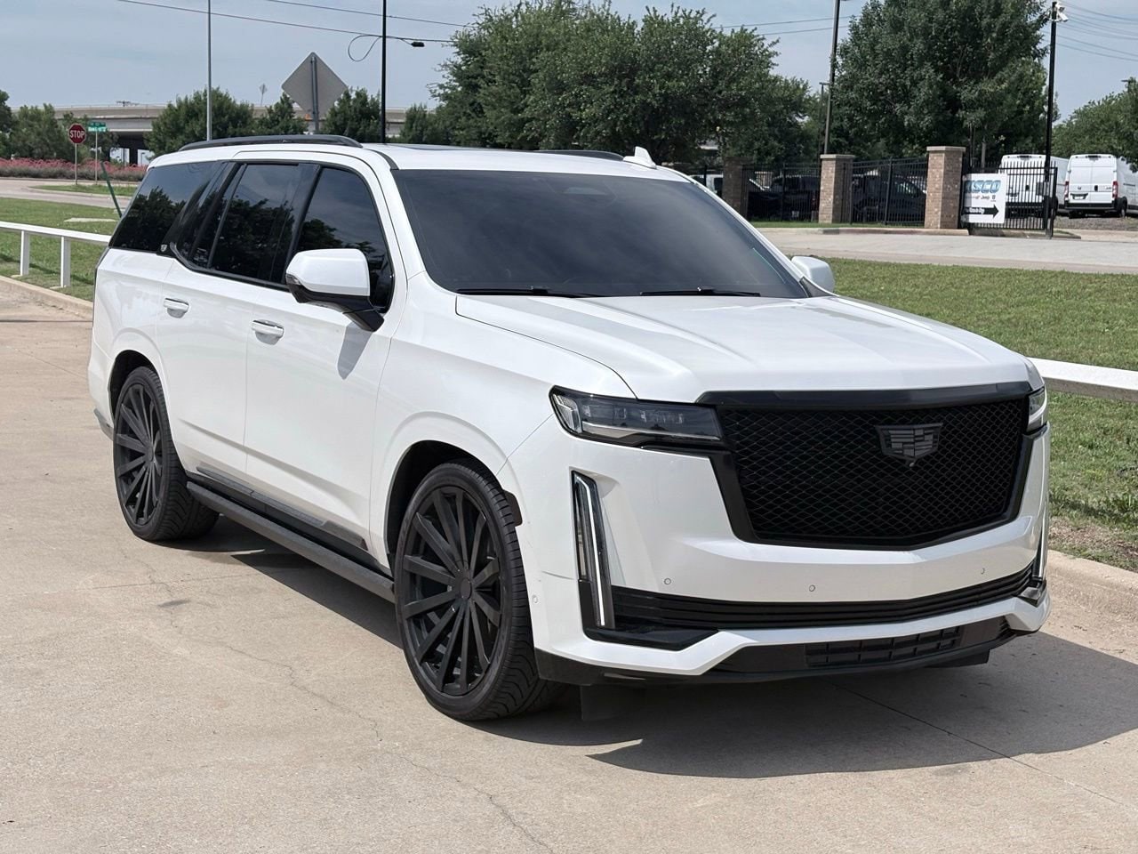 2022 Cadillac Escalade 4WD Premium Luxury Platinum's photo
