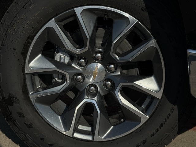 2026 Chevrolet Silverado 1500 LT - Photo 10