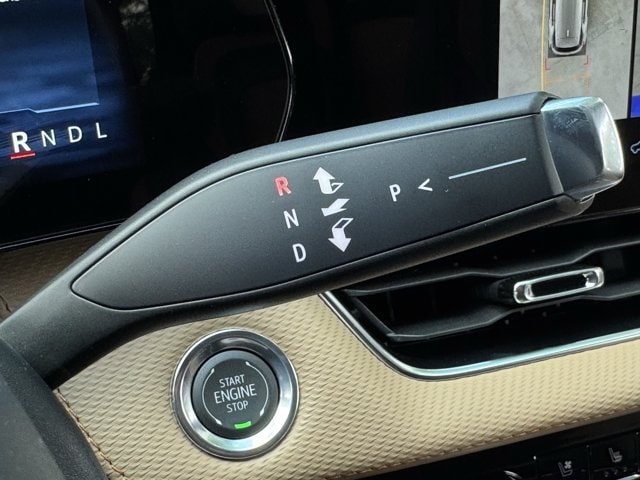 2027 Chevrolet Equinox Activ - Photo 19