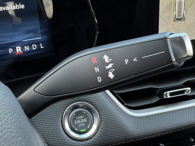 2027 Chevrolet Equinox LT - Photo 19