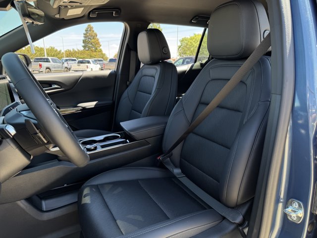 2027 Chevrolet Equinox LT - Photo 21