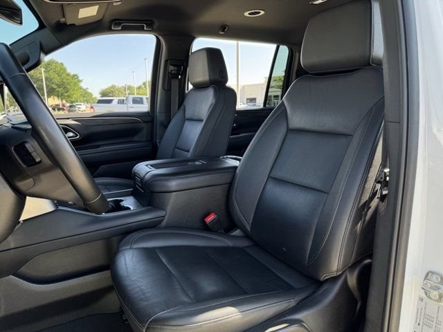 2024 Chevrolet Suburban LT - Photo 26