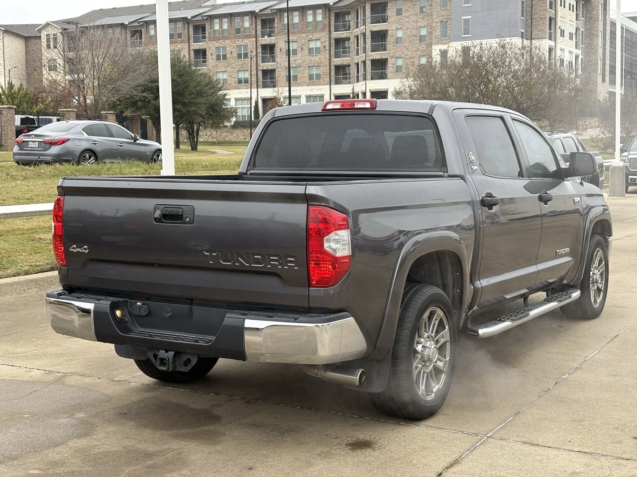 2015 Toyota Tundra SR5 Grade photo 4