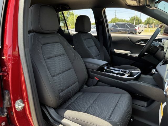 2027 Chevrolet Equinox LT - Photo 25