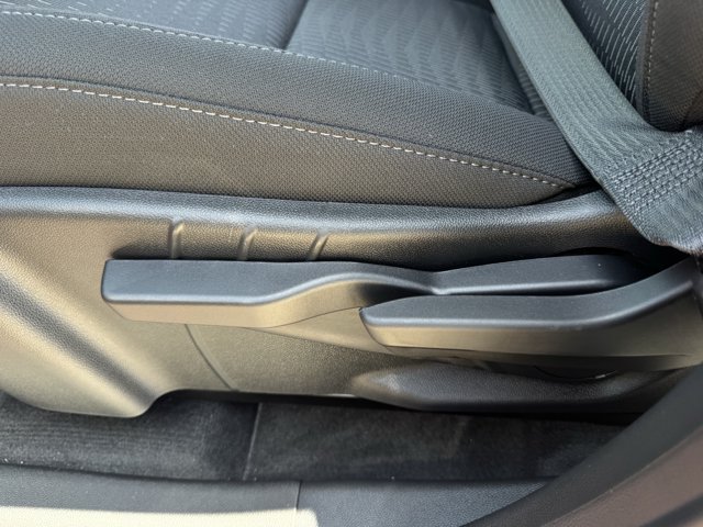 2027 Chevrolet Equinox LT - Photo 23
