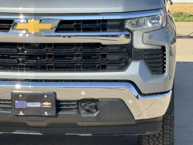 2026 Chevrolet Silverado 1500 LT - Photo 9