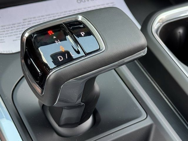 2026 Chevrolet Silverado 1500 LT - Photo 17