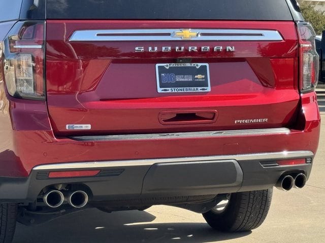 2024 Chevrolet Suburban Premier - Photo 8
