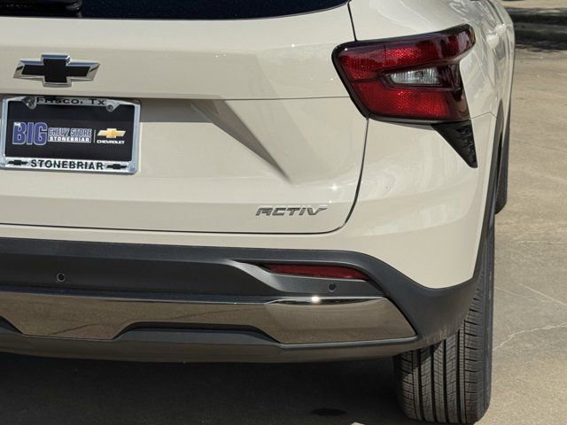 2026 Chevrolet Trax Activ - Photo 7