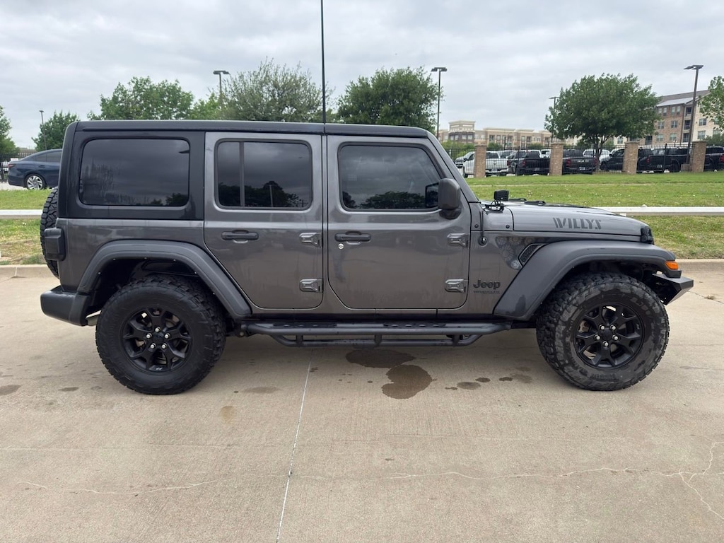 Used 2022 Jeep Wrangler Unlimited Willys 4x4 SUV