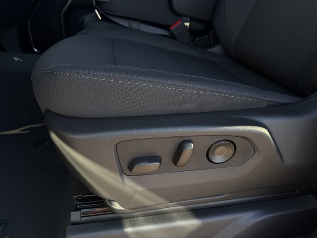 2026 Chevrolet Silverado 1500 LT (2FL) - Photo 22