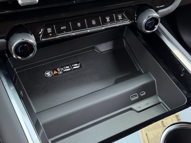 2026 Chevrolet Tahoe LT - Photo 15