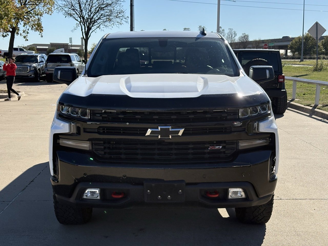 2020 Chevrolet Silverado Trail Boss LT photo 2