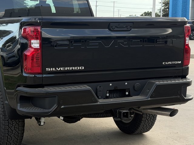 2026 Chevrolet Silverado 2500 HD Custom - Photo 7