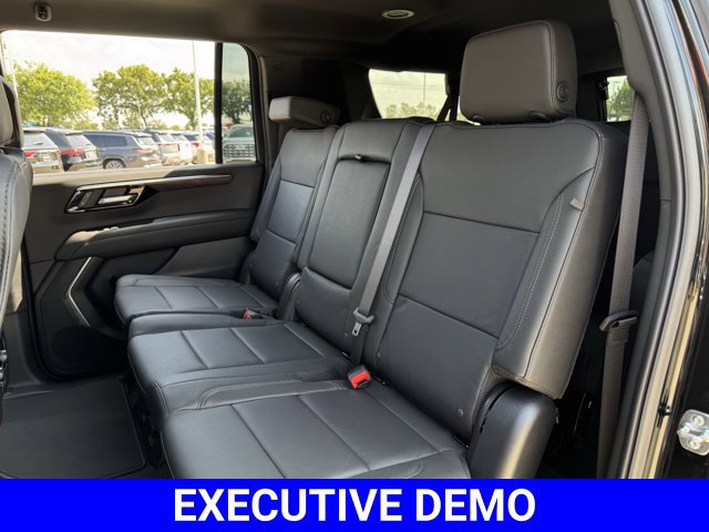 2026 Chevrolet Suburban LT - Photo 21