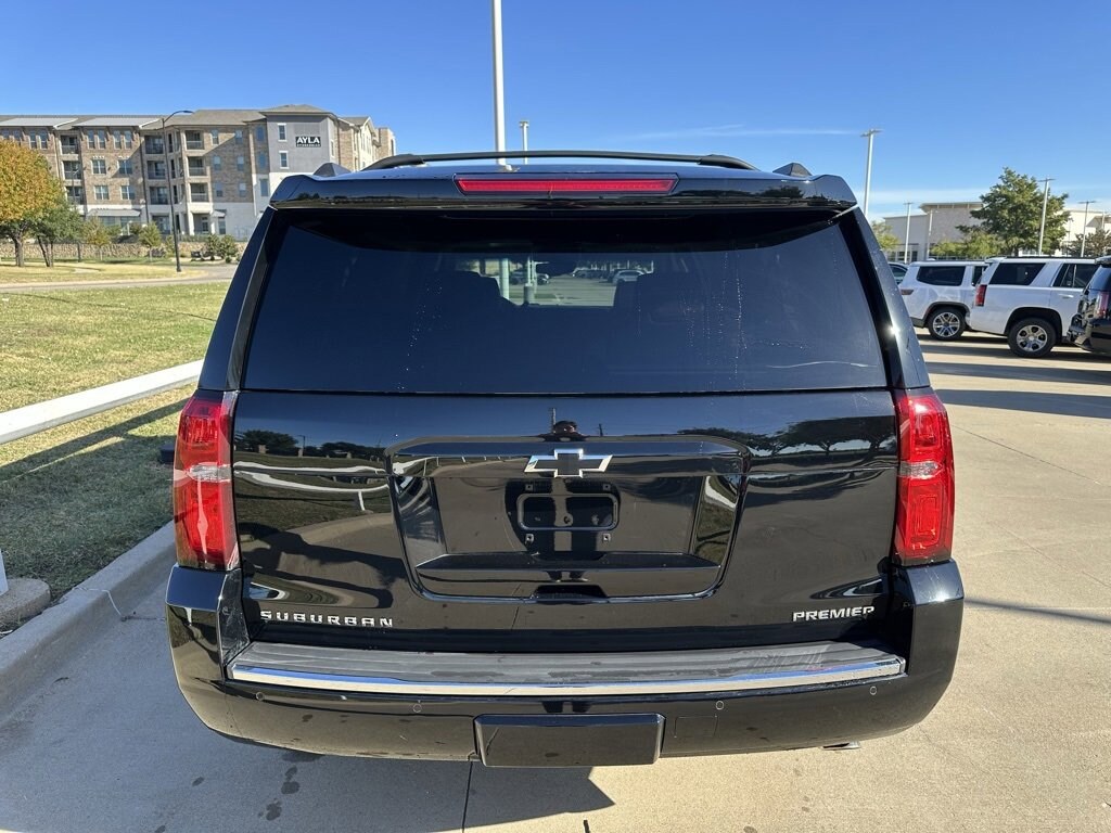 Used 2019 Chevrolet Suburban For Sale at Stonebriar Chevrolet VIN