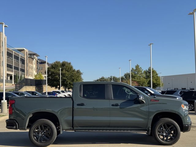 2025 Chevrolet Silverado 1500 LT Trail Boss photo 4