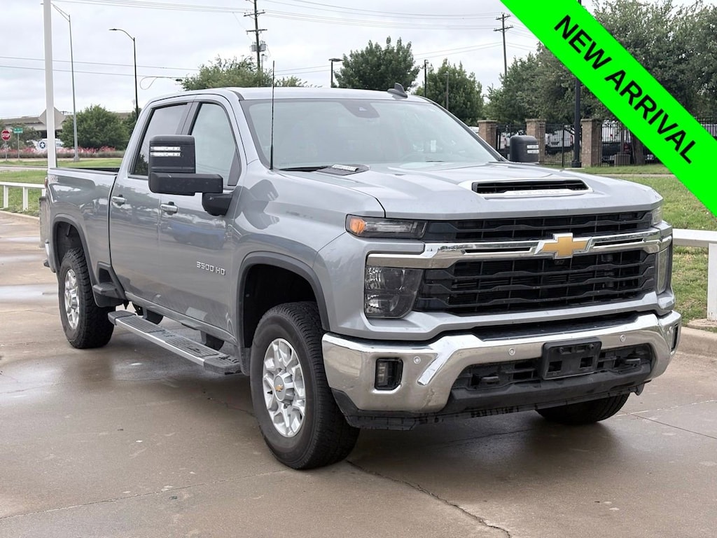 Used 2025 Chevrolet Silverado 3500 HD LT Truck Crew Cab