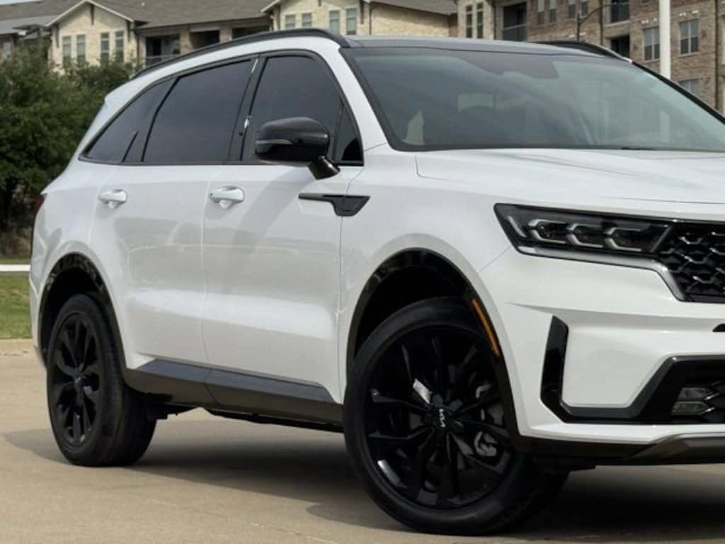 Used 2023 Kia Sorento SX SUV