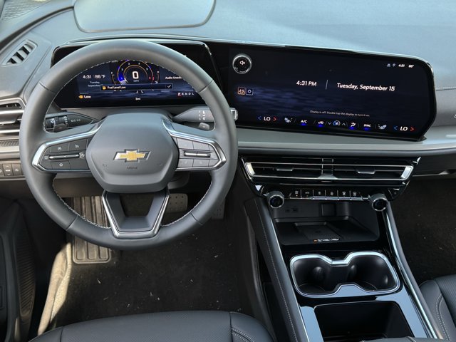 2027 Chevrolet Traverse LT - Photo 11