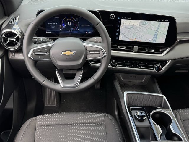 2027 Chevrolet Equinox LT - Photo 11
