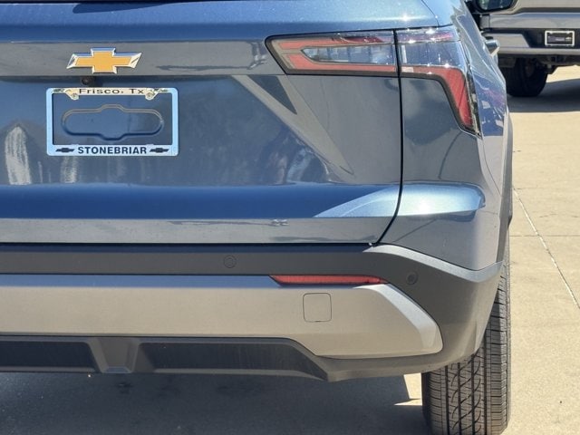 2027 Chevrolet Equinox LT - Photo 7