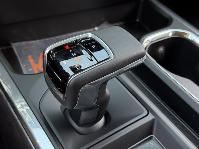 2026 Chevrolet Silverado 1500 LTZ - Photo 18