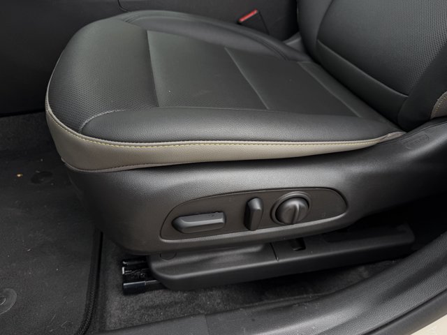 2026 Chevrolet Trax Activ - Photo 23