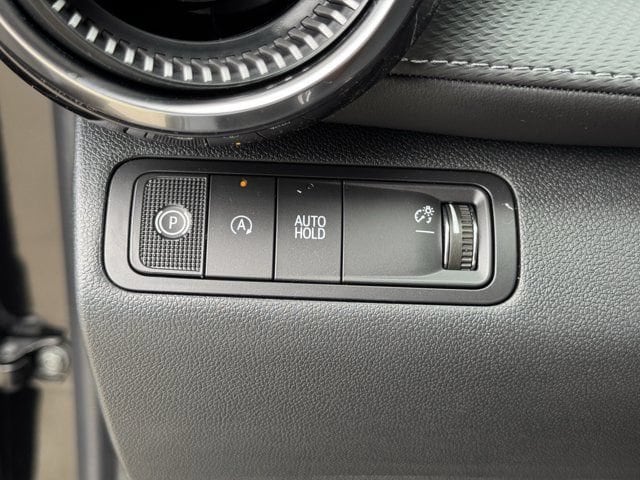 2027 Chevrolet Equinox LT - Photo 20