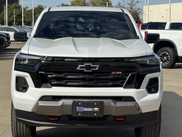 2026 Chevrolet Colorado Z71 - Photo 8