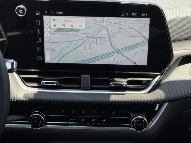 2027 Chevrolet Equinox LT - Photo 13