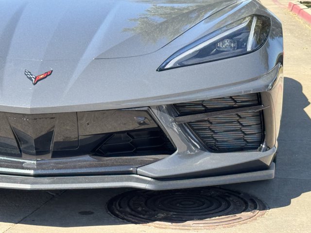 2027 Chevrolet Corvette Stingray 2LT - Photo 11