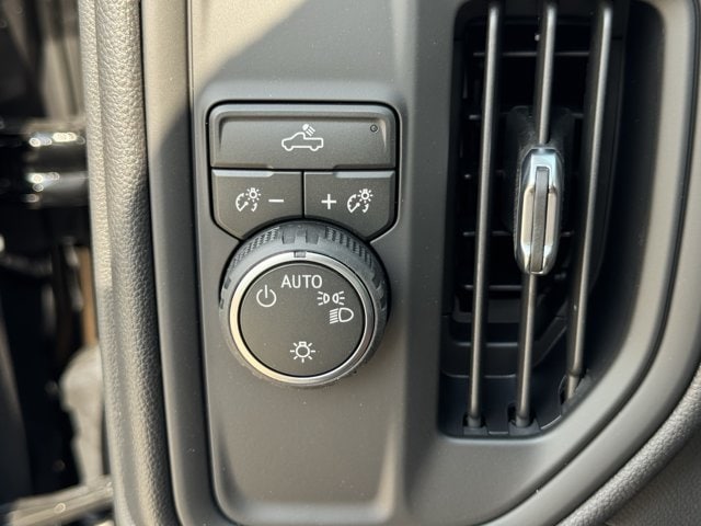 2026 Chevrolet Silverado 1500 Custom - Photo 19