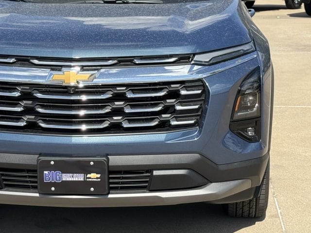 2027 Chevrolet Equinox LT - Photo 9
