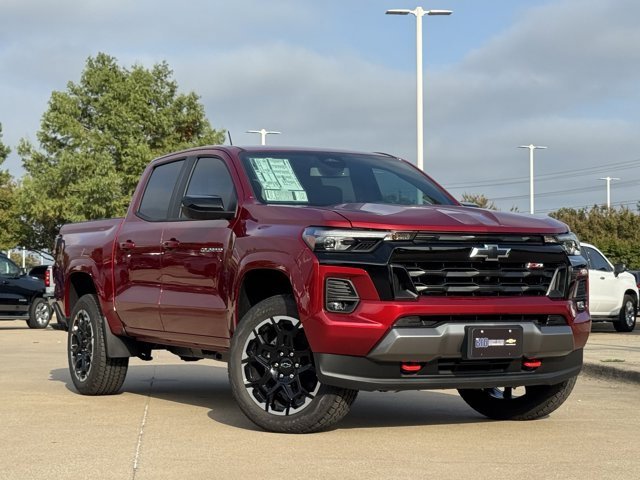 2026 Chevrolet Colorado Z71 photo 2