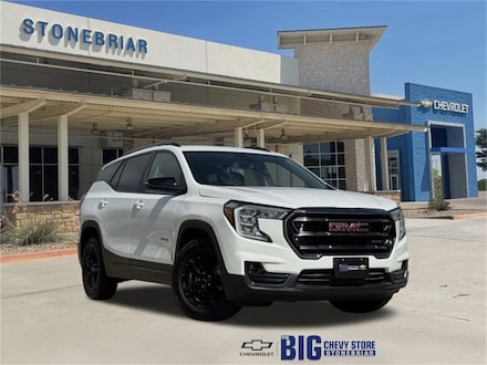 2024 GMC Terrain AT4 SUV